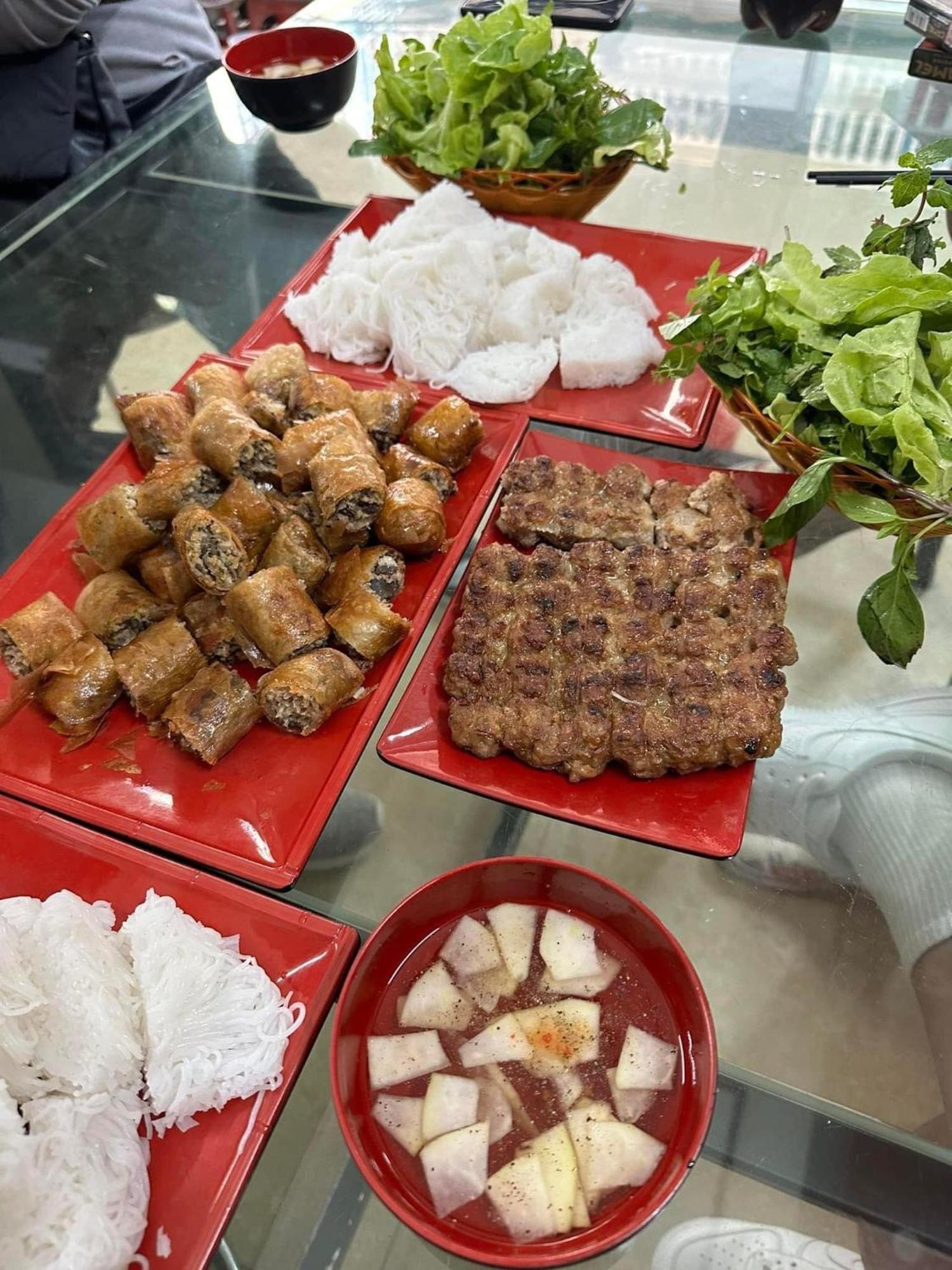 Truong Son Luxury Homestay Ninh Bình Exteriör bild