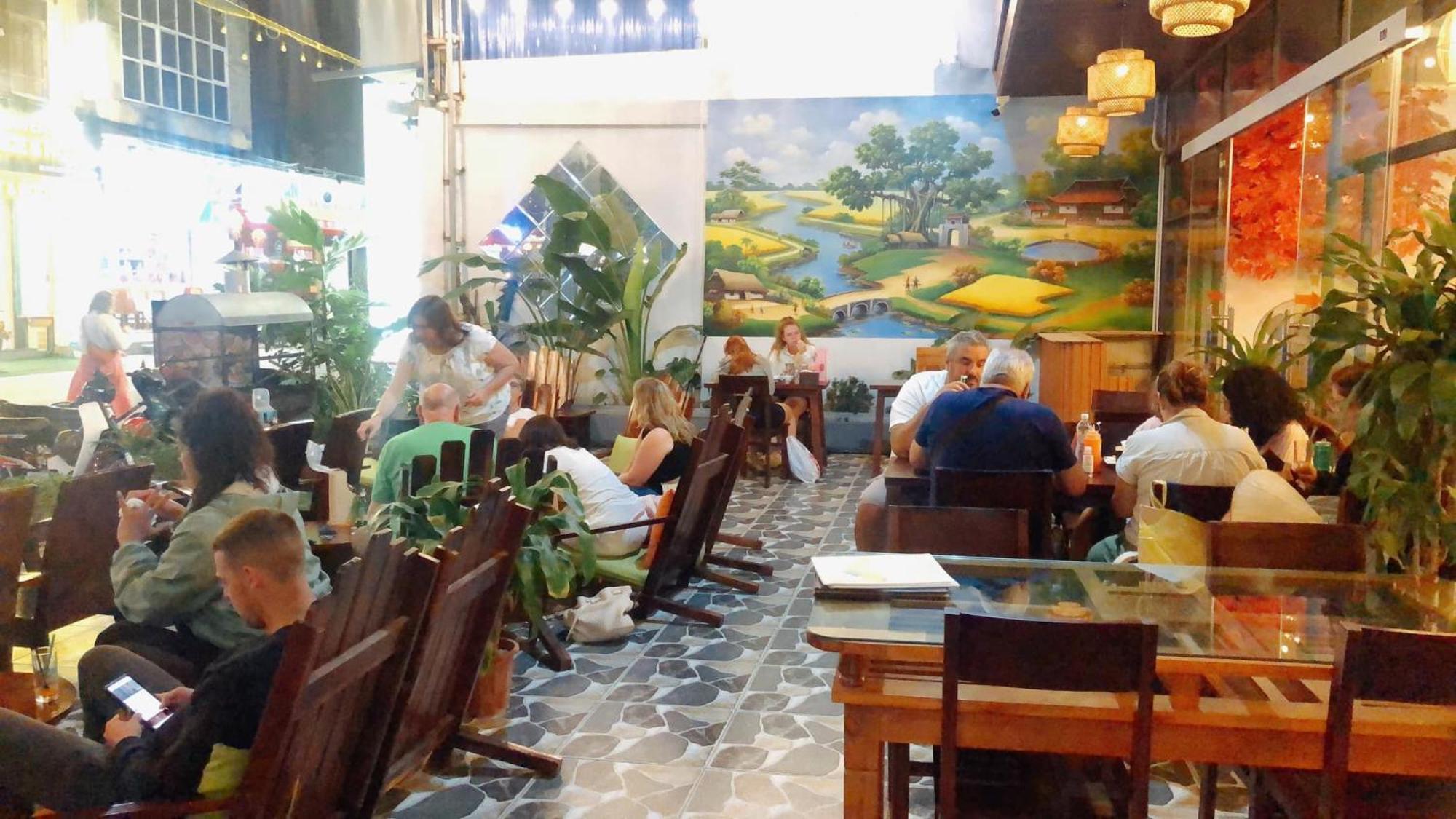 Truong Son Luxury Homestay Ninh Bình Exteriör bild